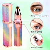 دو عدد شیور دو کاره یکی با در بسته و دیگری با سری نازک و درب باز و در کنار دایره هایی که نشان از کارایی های شیور دارد