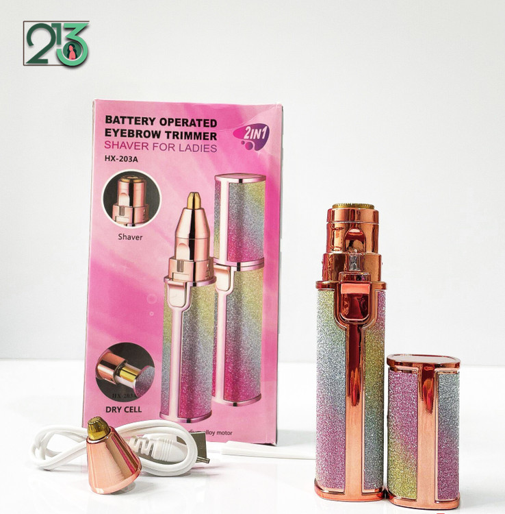 شیور با در باز در کنار شارژر و سری دیگر و جعبه صورتی رنگش