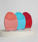 سه رنگ گلبهی و آبی و سرخابی فیس بیت